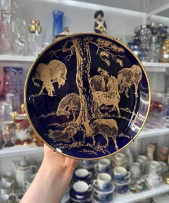Plato porcelana azul cobalto con oro